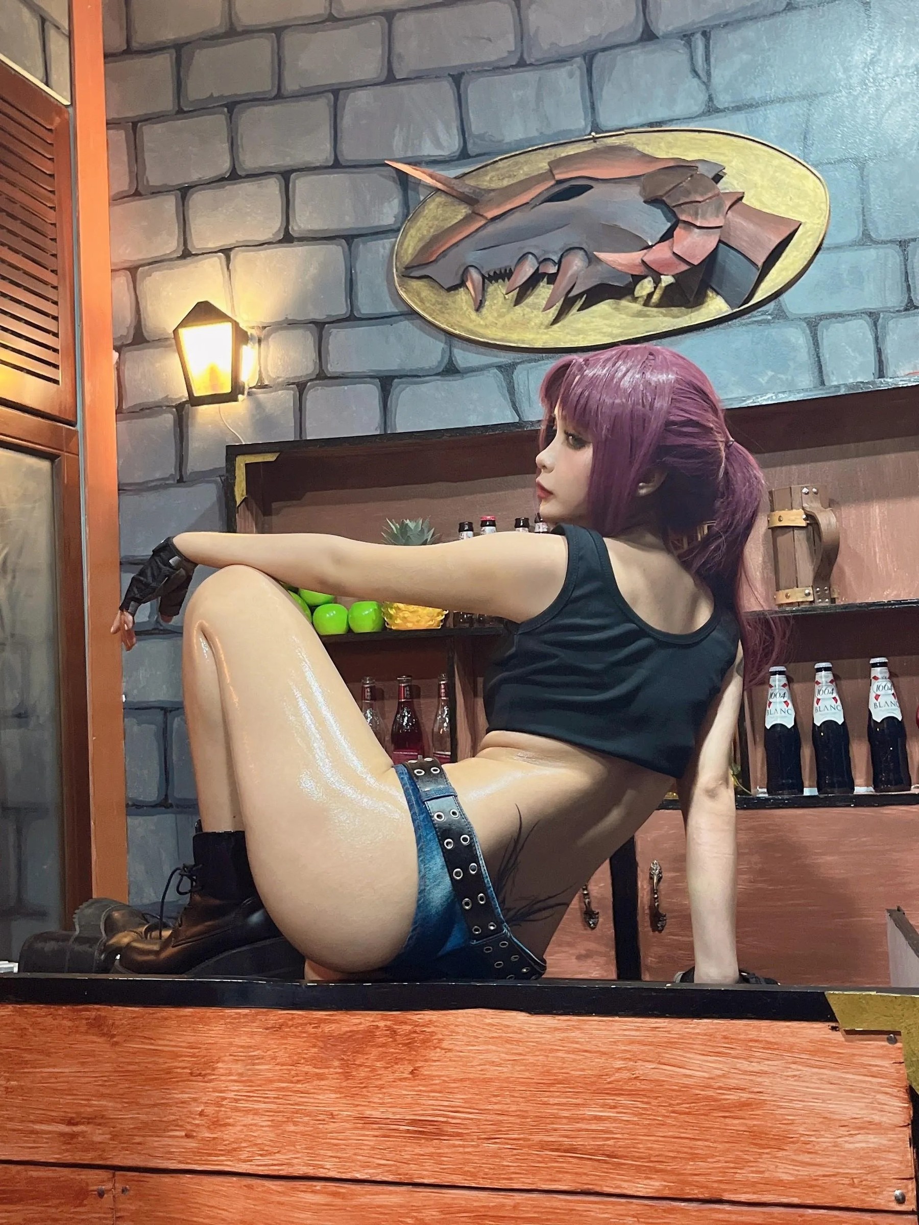 Umeko J – NO.051 Revy Black Lagoon [COMPLETE SET]-Revy Selfies [26P]插图1